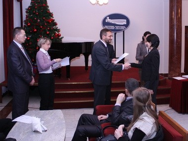 СВЕЧАНА ДОДЕЛА СЕРТИФИКАТА СЛУЖБЕНИЦИМА ЗА ЈАВНЕ НАБАВКЕ